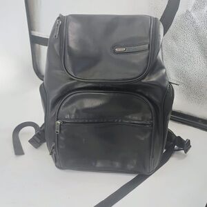 Tumi Backpack Day Pack Full Grain Napa Leather 15”-12.5”-6” Black